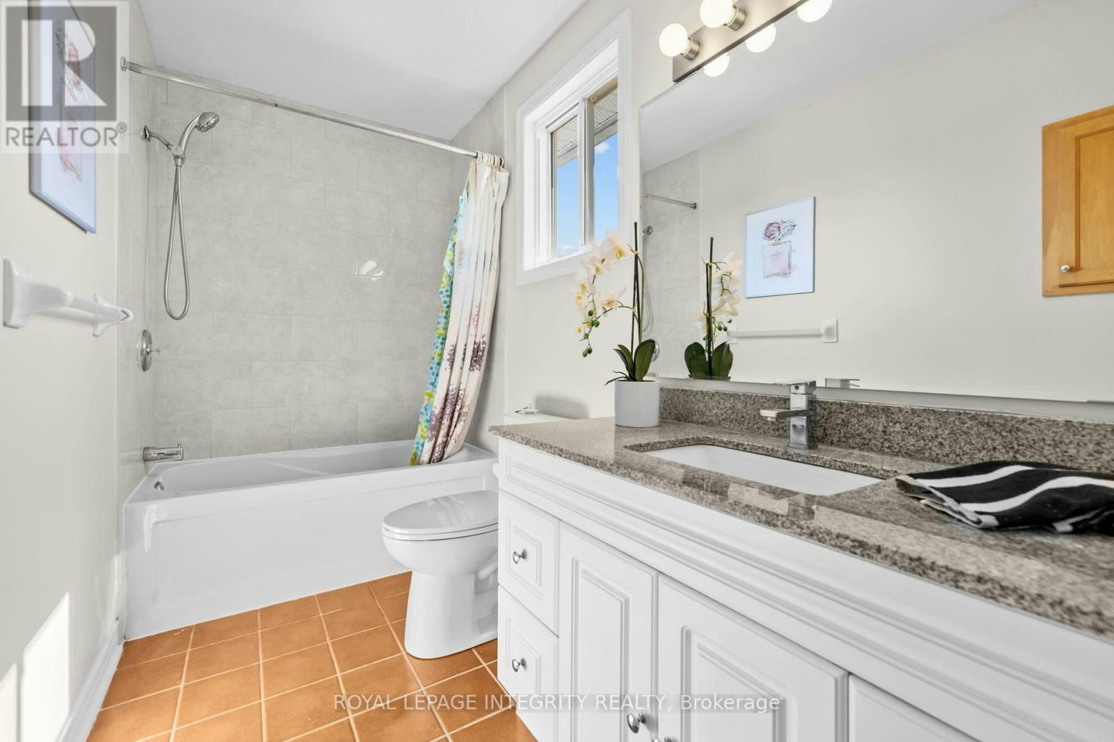 4 Tamarack Place N, Ottawa, ON, K2J 4R3 - 20