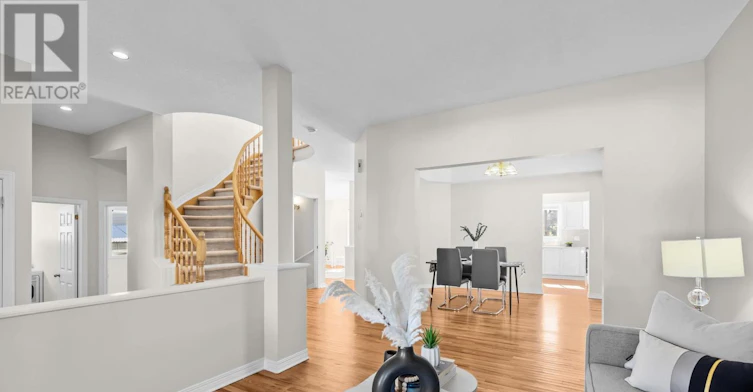 4 Tamarack Place N, Ottawa, ON, K2J 4R3 - 4
