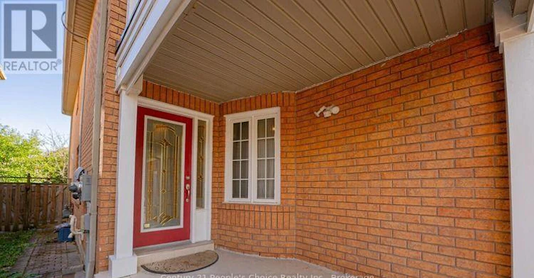 670 Macbeth Heights, Mississauga, ON, L5W 1E5 - 2
