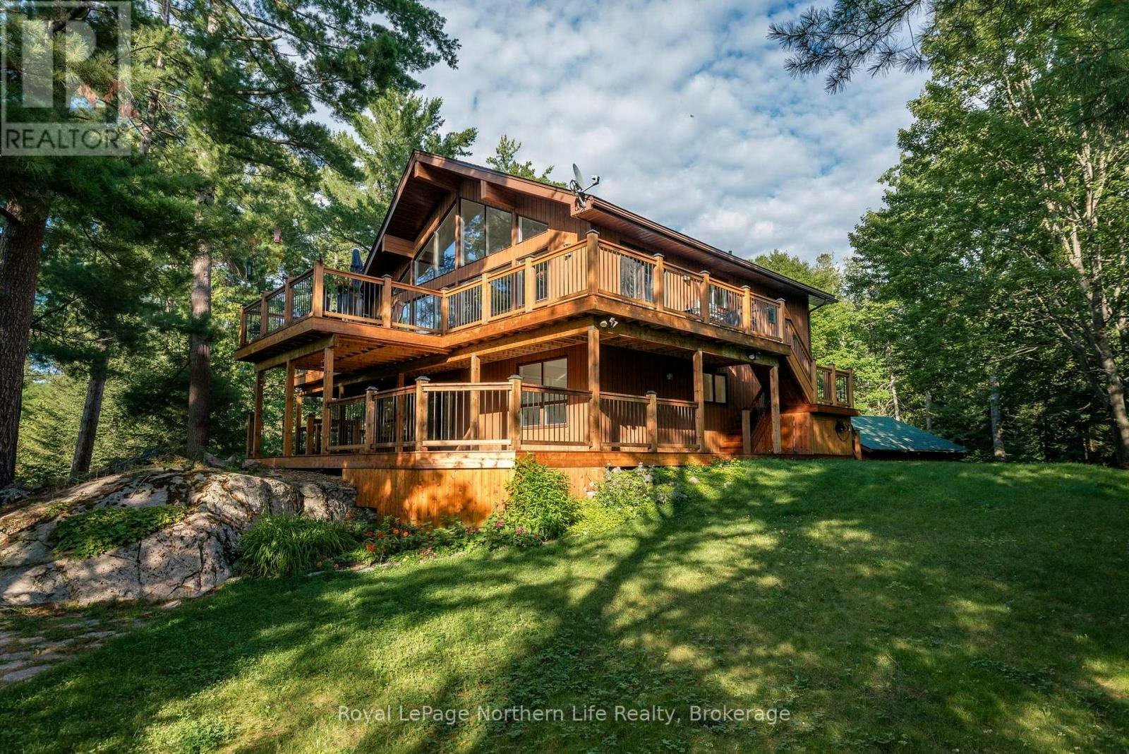 41 Pebble Beach Drive, Callander, ON, P0H 1H0