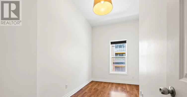 FRONT-112 Ossington Avenue, Toronto, ON, M6J 2Z4 - 16