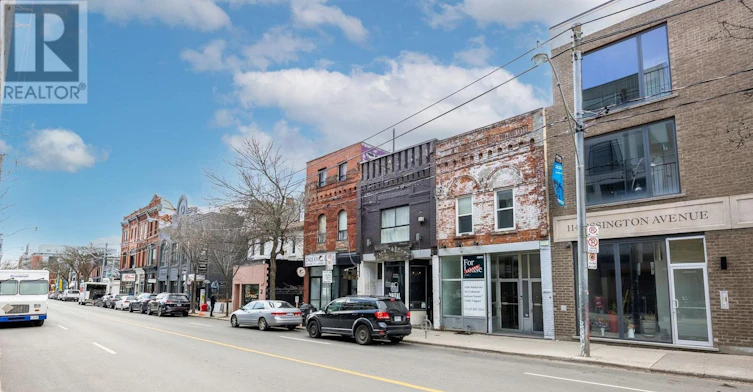 FRONT-112 Ossington Avenue, Toronto, ON, M6J 2Z4 - 2
