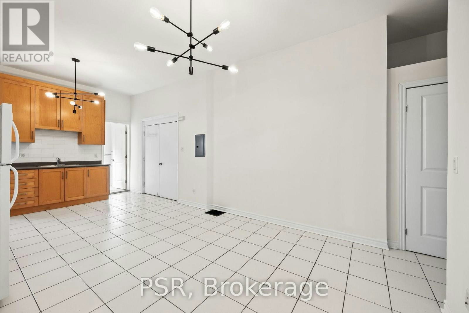 FRONT-112 Ossington Avenue, Toronto, ON, M6J 2Z4 - 11