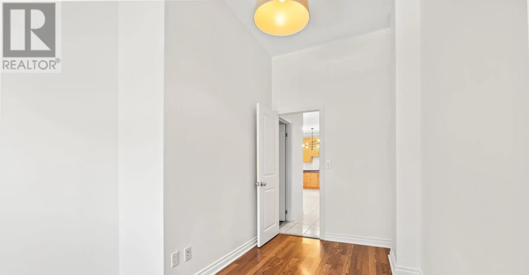 FRONT-112 Ossington Avenue, Toronto, ON, M6J 2Z4 - 18