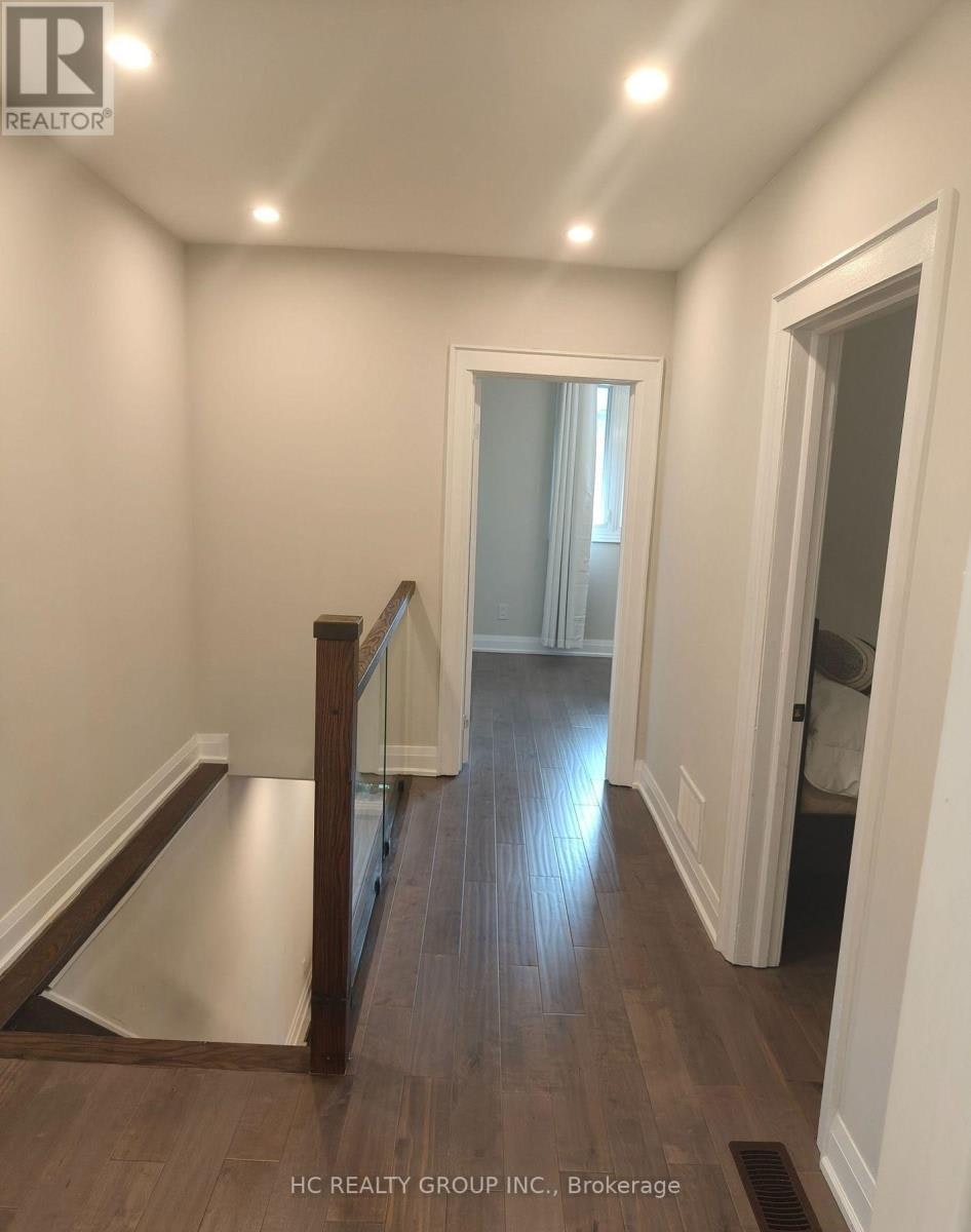 118 Courcelette Road, Toronto, ON, M1N 2T2 - 10