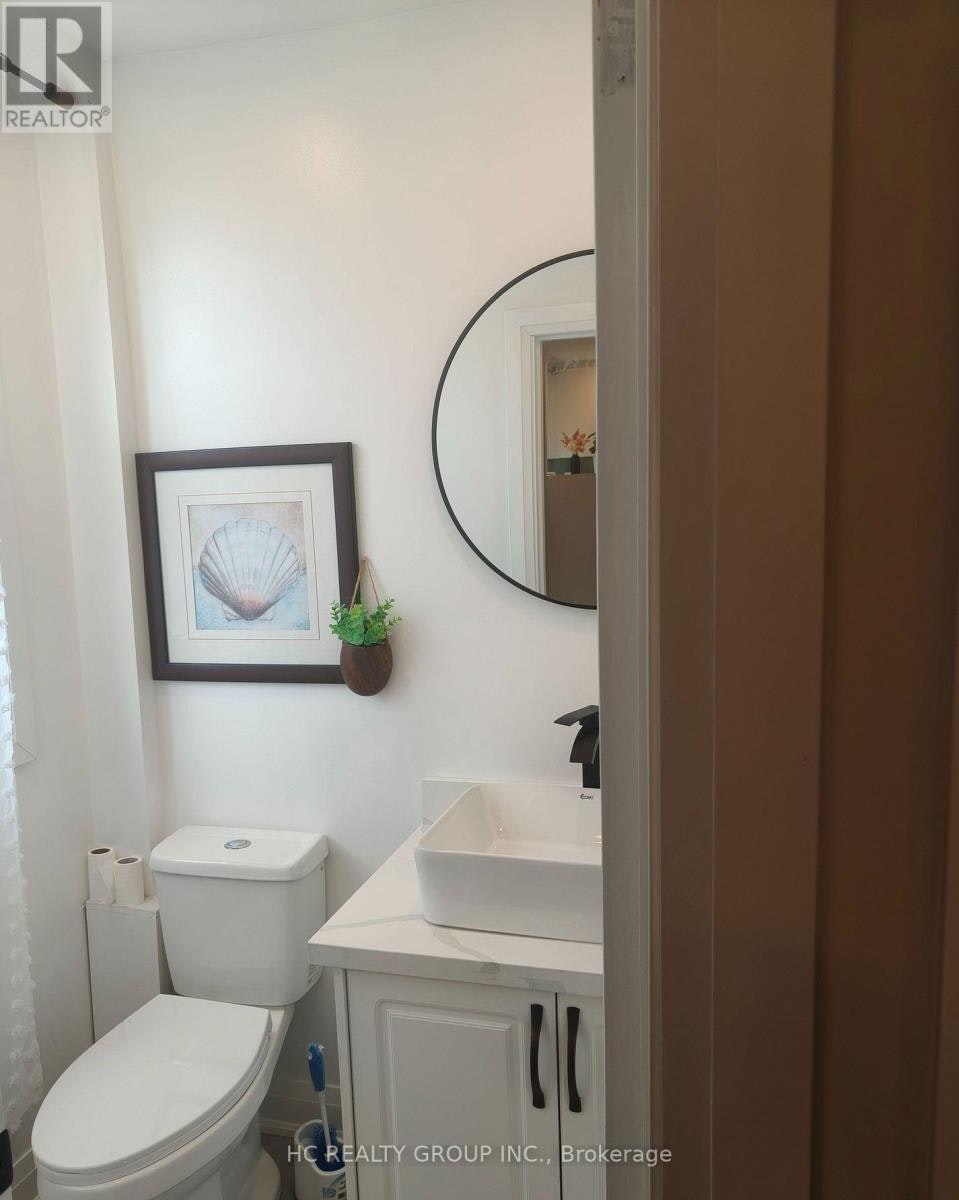 118 Courcelette Road, Toronto, ON, M1N 2T2 - 11