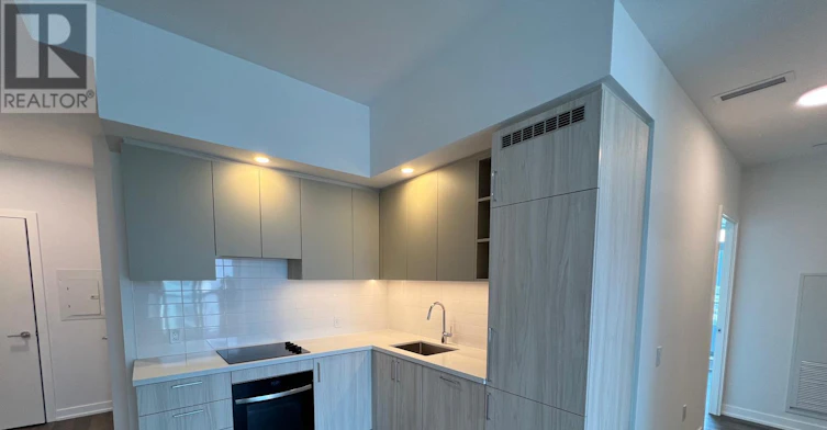 911-5 Meadowdale Road, Toronto, ON, L4K 0C7
