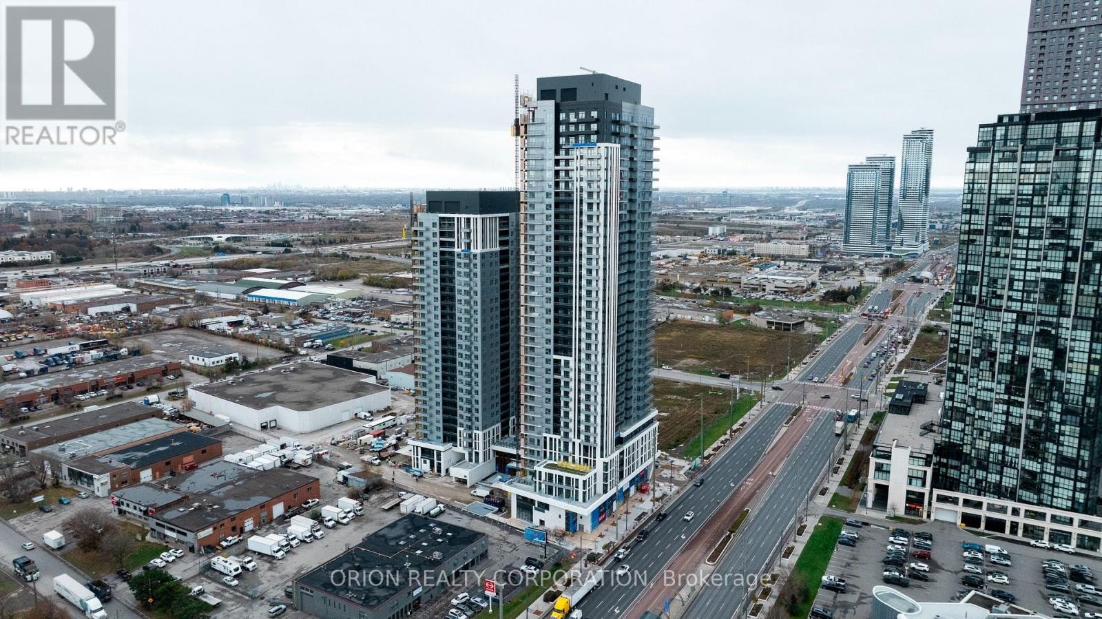 208-5 Meadowdale Road, Toronto, ON, L4K 0C7