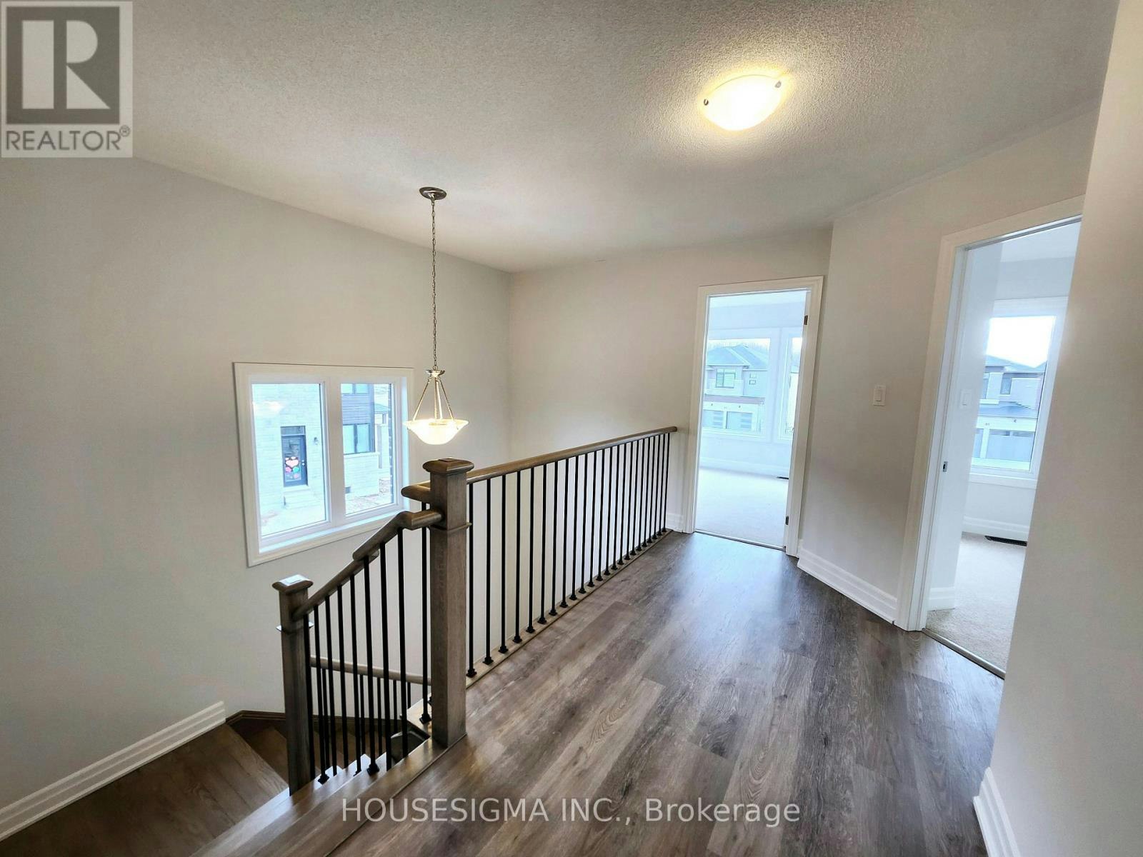 31 Rosanne Circle, Wasaga Beach, ON, L9Z 0N6 - 15