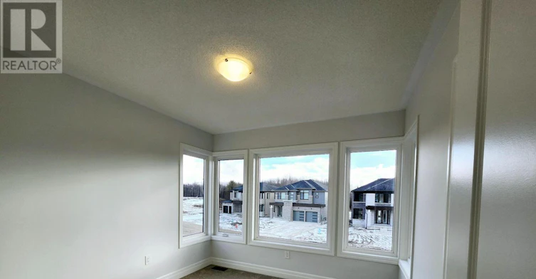 31 Rosanne Circle, Wasaga Beach, ON, L9Z 0N6 - 24