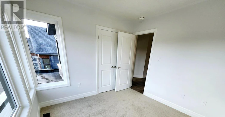 31 Rosanne Circle, Wasaga Beach, ON, L9Z 0N6 - 22