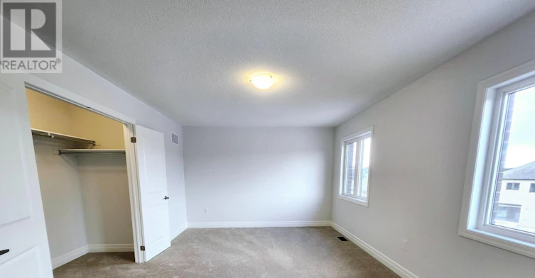 31 Rosanne Circle, Wasaga Beach, ON, L9Z 0N6 - 16