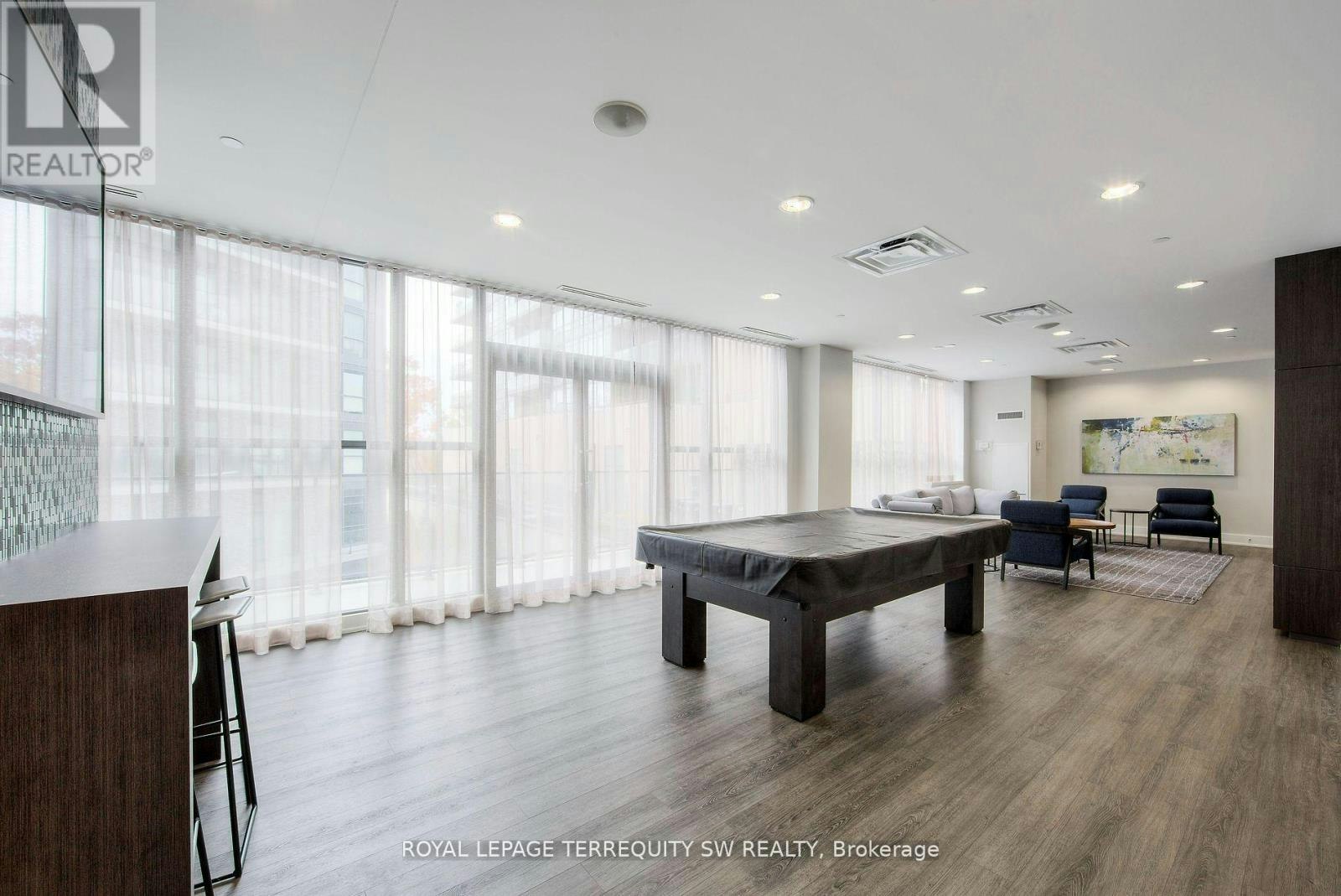 1208-10 Park Lawn Road, Toronto, ON, M8V 0H9 - 16