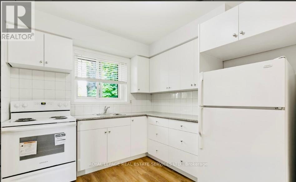 2-50 Peter Street, Mississauga, ON, L5H 2G8 - 8