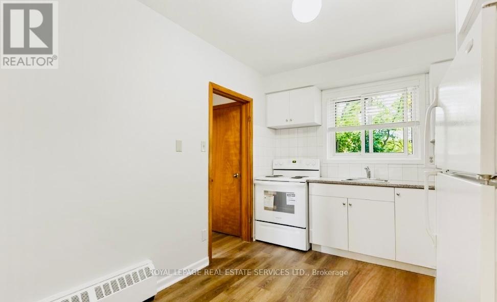 2-50 Peter Street, Mississauga, ON, L5H 2G8 - 9