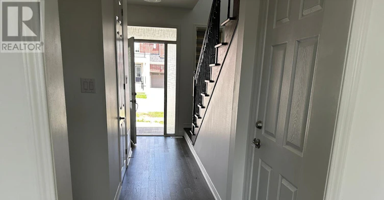 UPPER-147 Yates Drive, Milton, ON, L9E 1S7 - 16