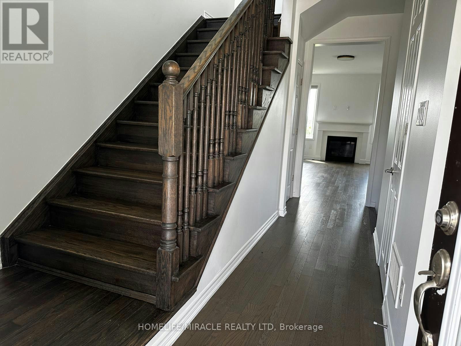 UPPER-147 Yates Drive, Milton, ON, L9E 1S7 - 5