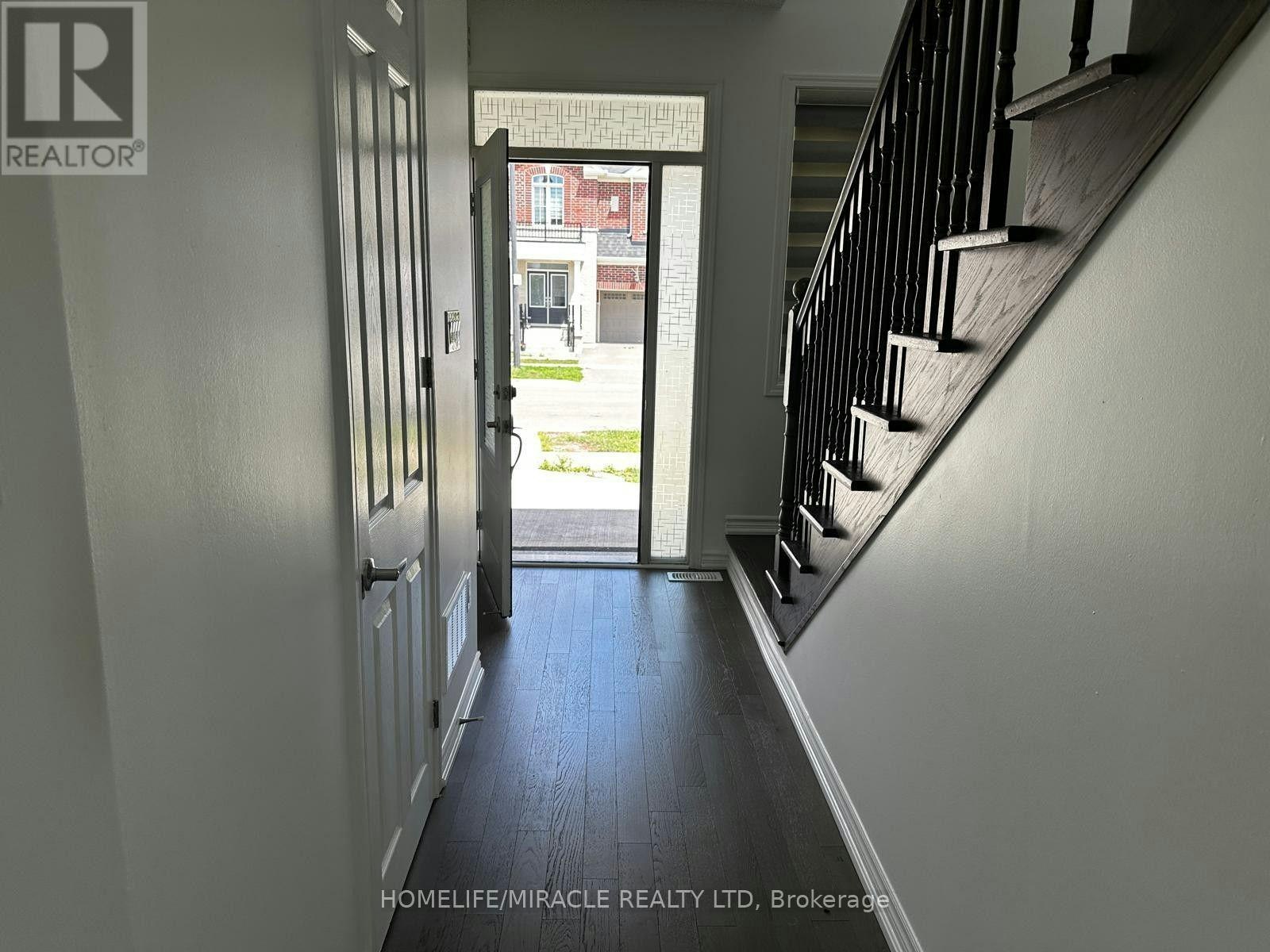 UPPER-147 Yates Drive, Milton, ON, L9E 1S7 - 17