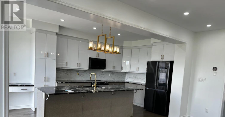UPPER-147 Yates Drive, Milton, ON, L9E 1S7 - 9