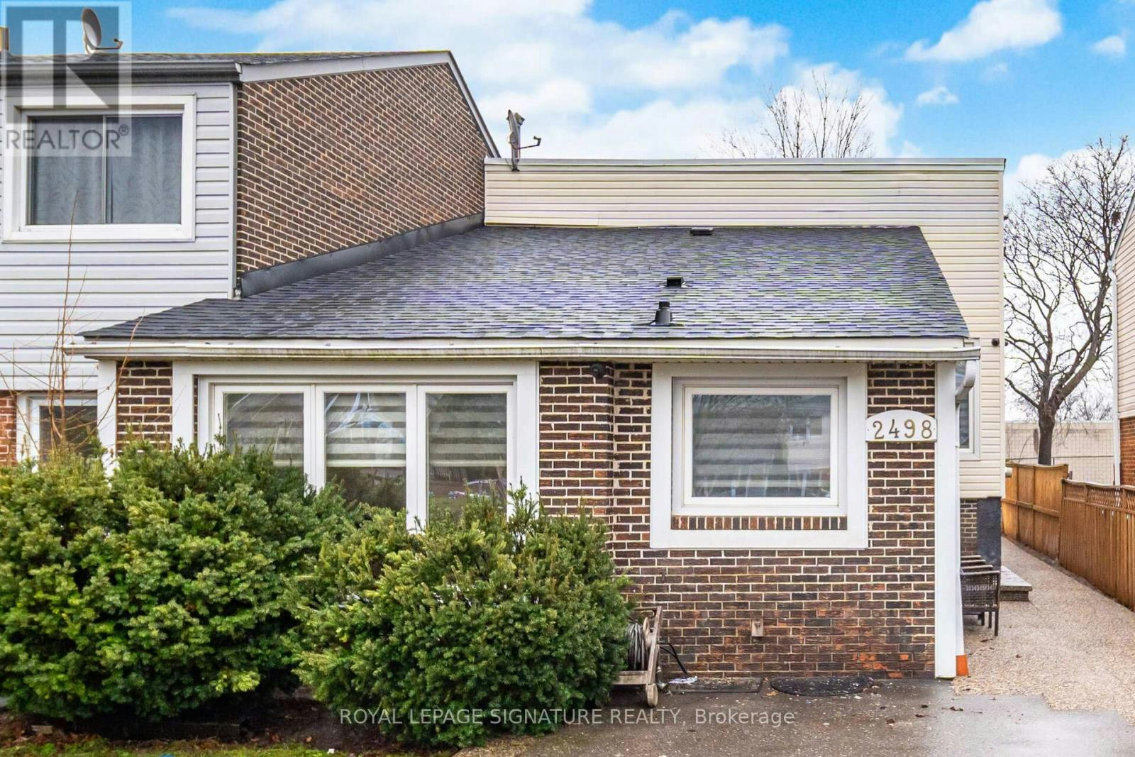 2498 Mainroyal Street S, Mississauga, ON, L5L 1C9