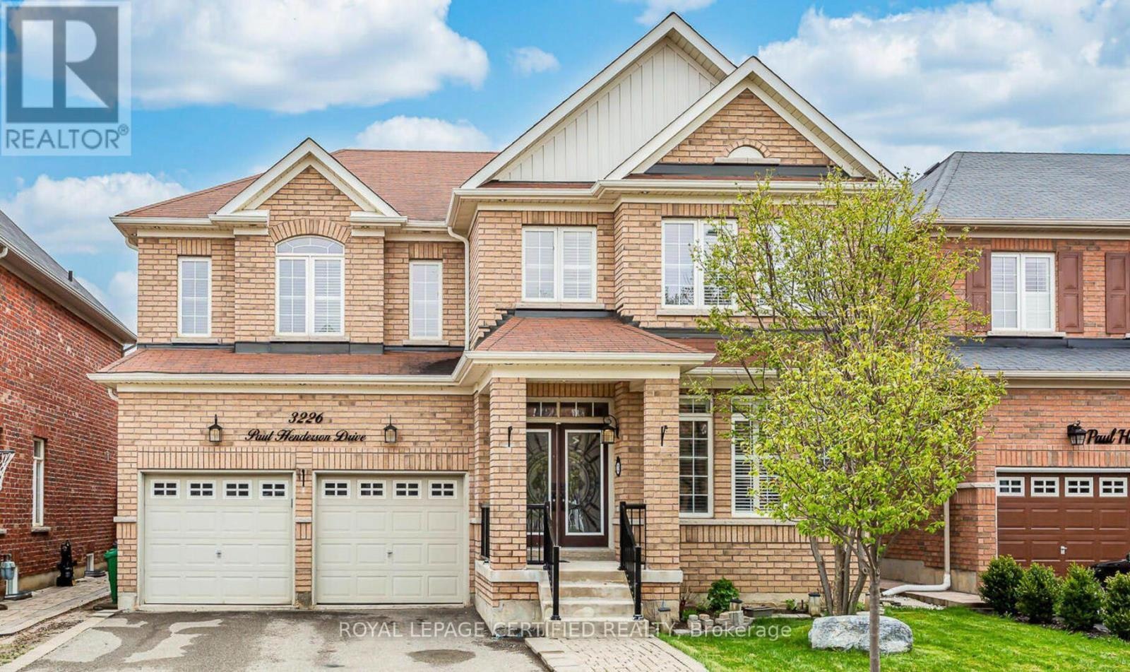3226 Paul Henderson Drive, Mississauga, ON, L5M 0H3