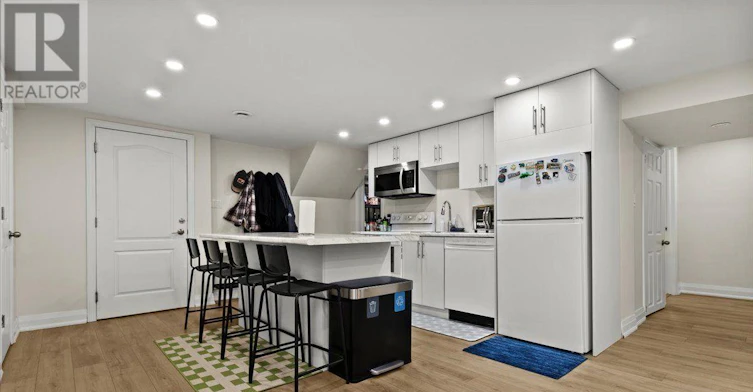 LOWER-161 Hoover Crescent, Hamilton, ON, L9A 3H2 - 6