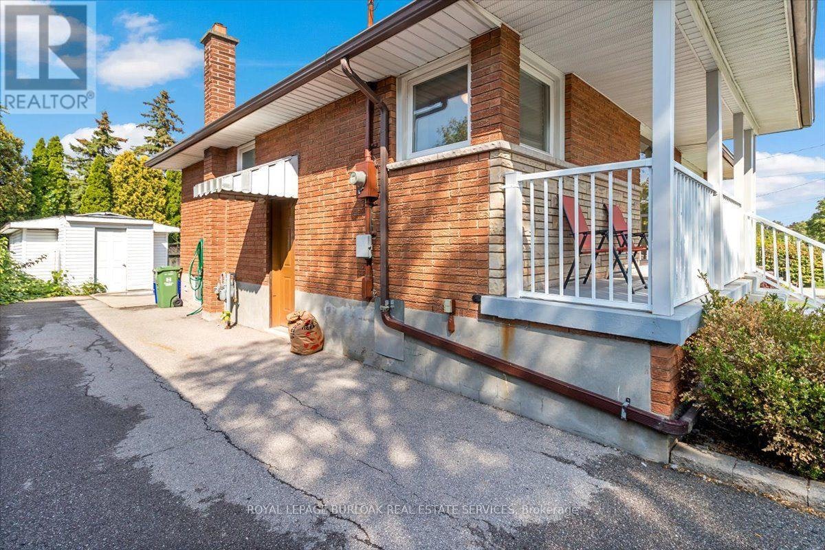 LOWER-161 Hoover Crescent, Hamilton, ON, L9A 3H2 - 2
