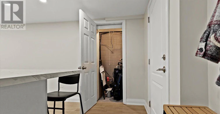 LOWER-161 Hoover Crescent, Hamilton, ON, L9A 3H2 - 16