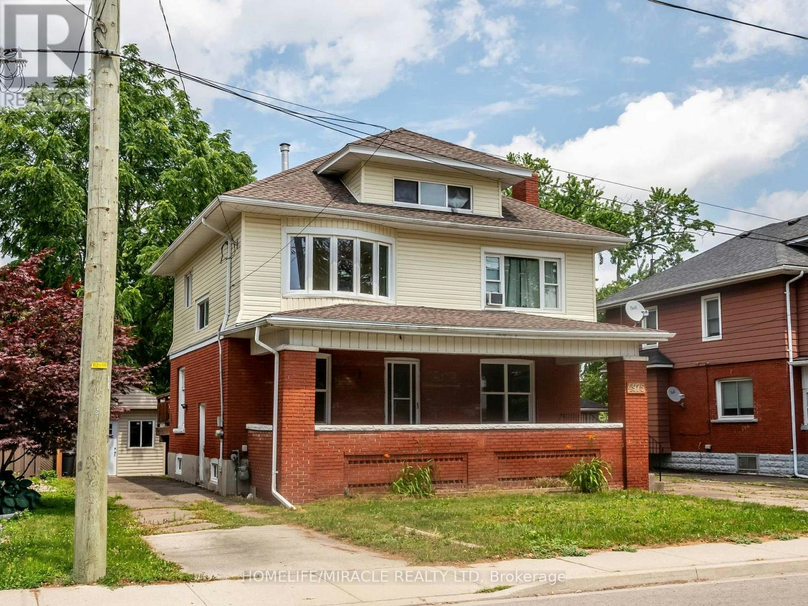 1-4975 Mcrae Street, Niagara Falls, ON, L2E 1P2
