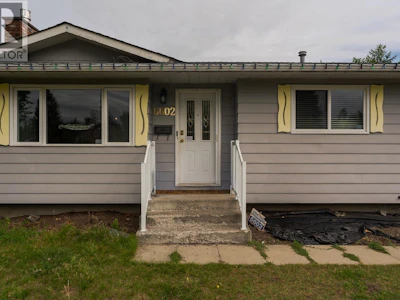 6602 Essex Crescent - 4