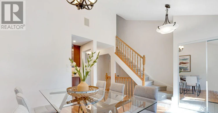 26 Greenboro Crescent, Ottawa, ON, K1T 1W5 - 11