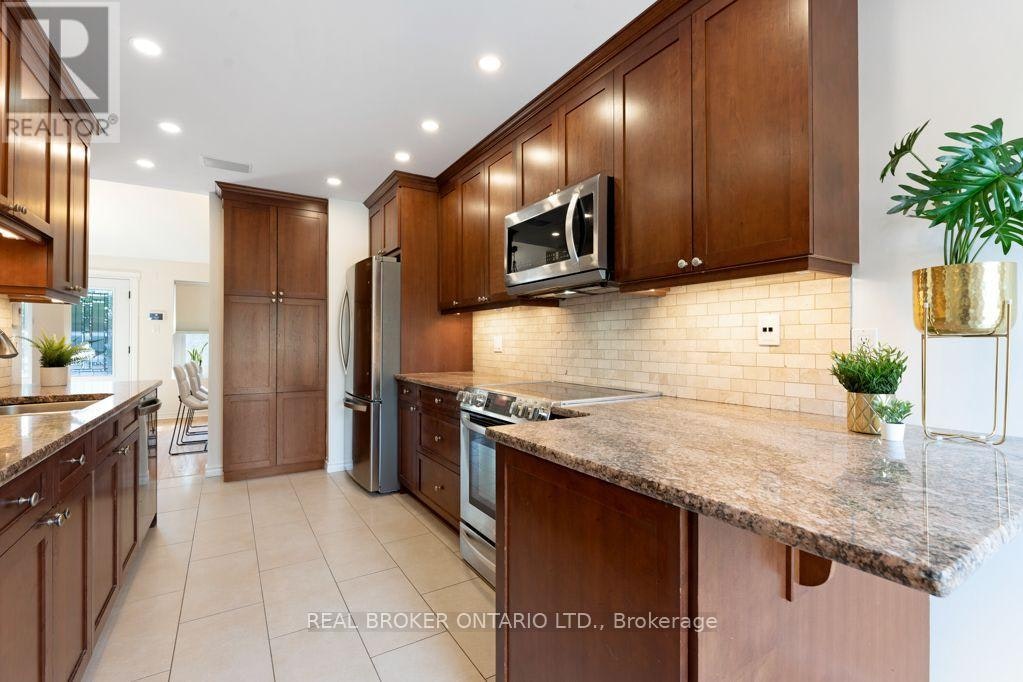 26 Greenboro Crescent, Ottawa, ON, K1T 1W5 - 16