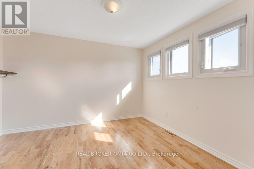26 Greenboro Crescent, Ottawa, ON, K1T 1W5 - 24