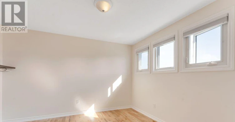 26 Greenboro Crescent, Ottawa, ON, K1T 1W5 - 24