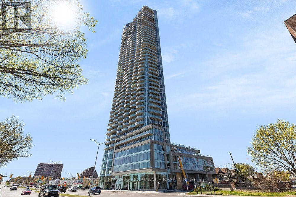 3808-805 Carling Avenue, Ottawa, ON, K1S 5W9