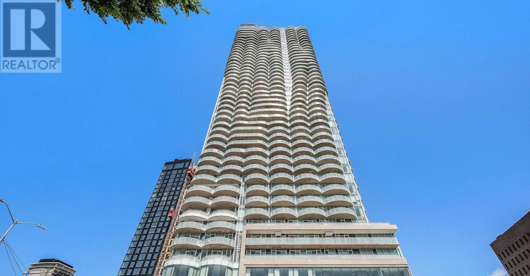 3808-805 Carling Avenue, Ottawa, ON, K1S 5W9 - 2