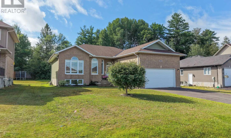 24 Osprey Crescent