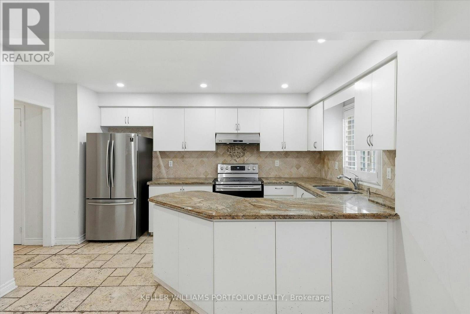 21 Tova Place, Vaughan, ON, L4J 8C4 - 18