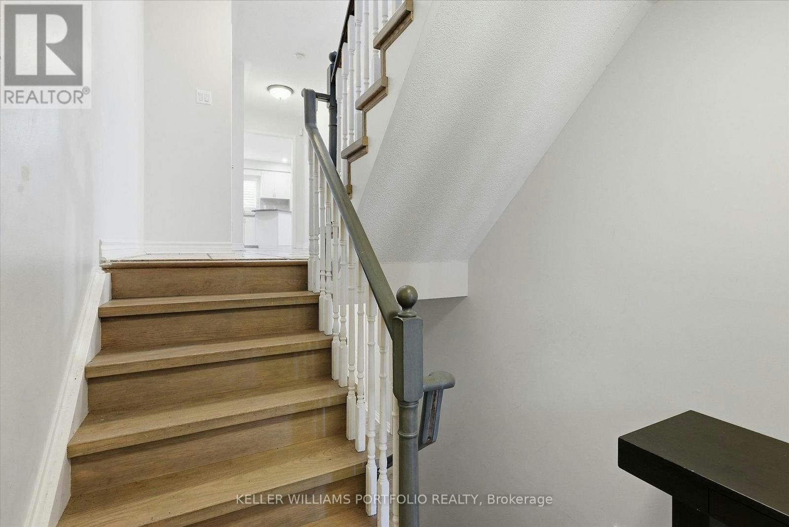 21 Tova Place, Vaughan, ON, L4J 8C4 - 5