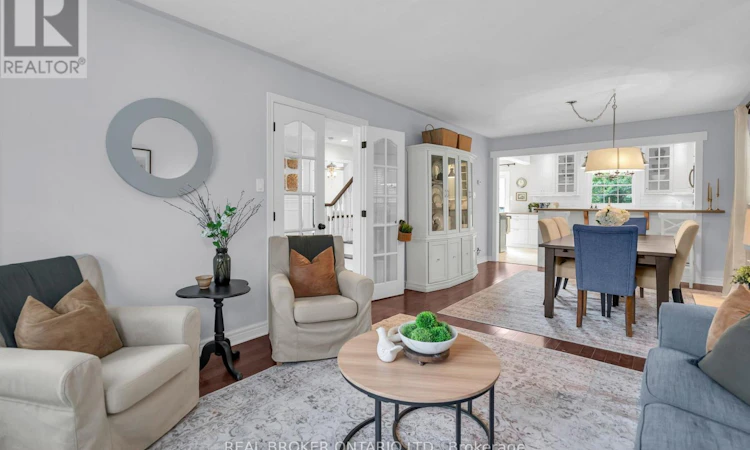 5 Amberview Drive