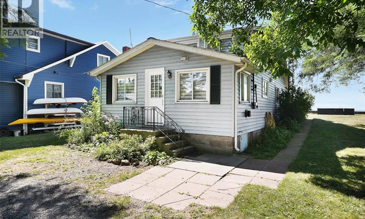 69 Willow Beach Road