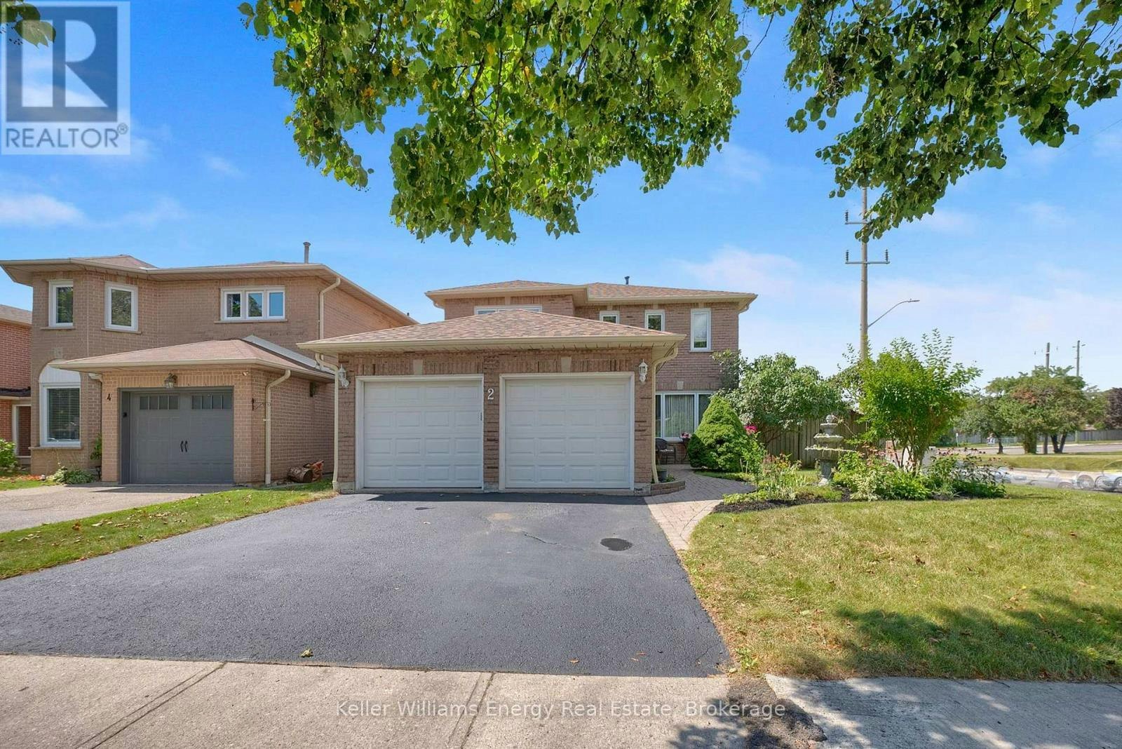 2 Murkar Crescent, Whitby, ON, L1N 8Y4