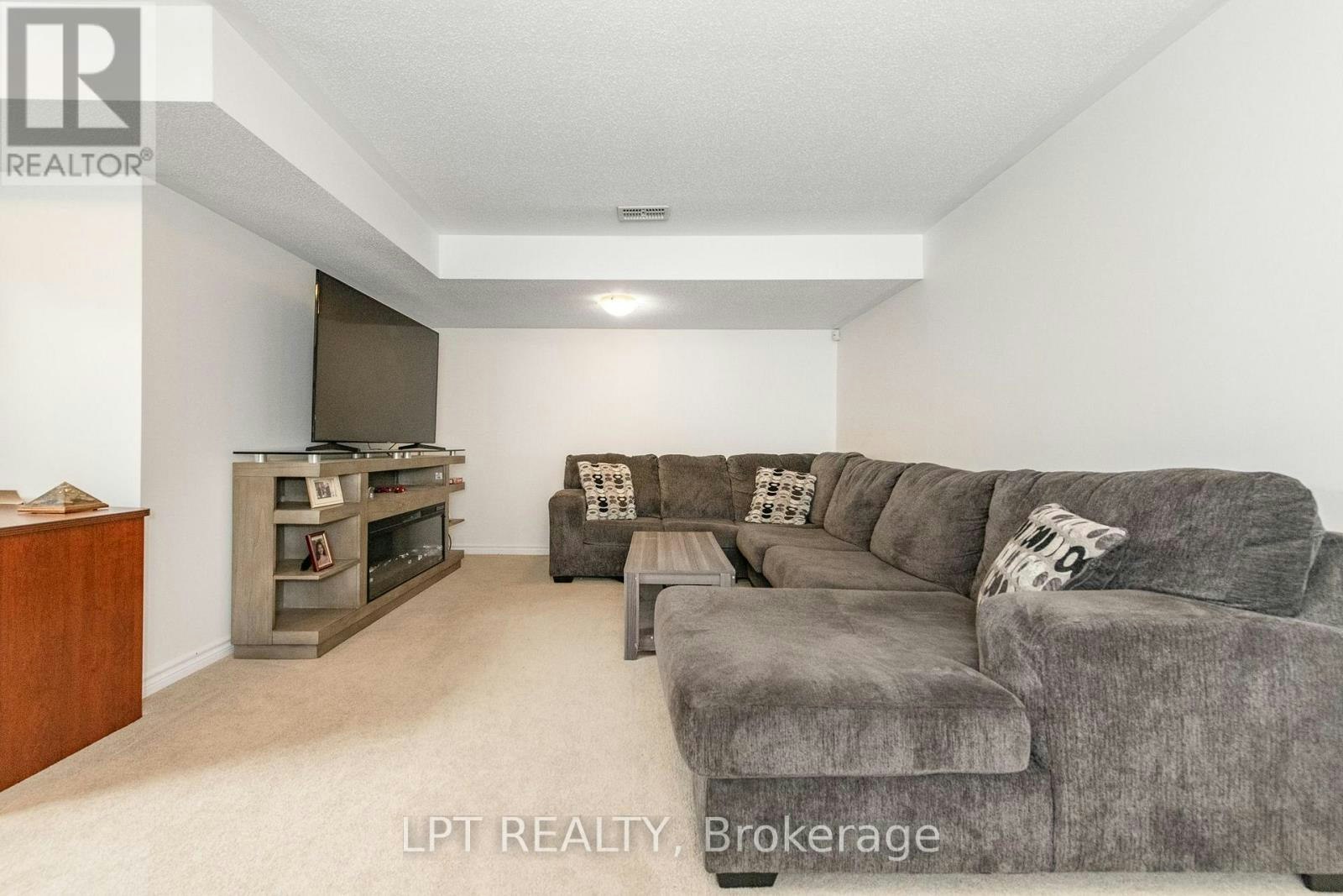 181 Manorwood Crescent, Ottawa, ON, K1T 3T8 - 36