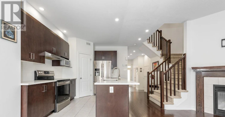181 Manorwood Crescent, Ottawa, ON, K1T 3T8 - 10