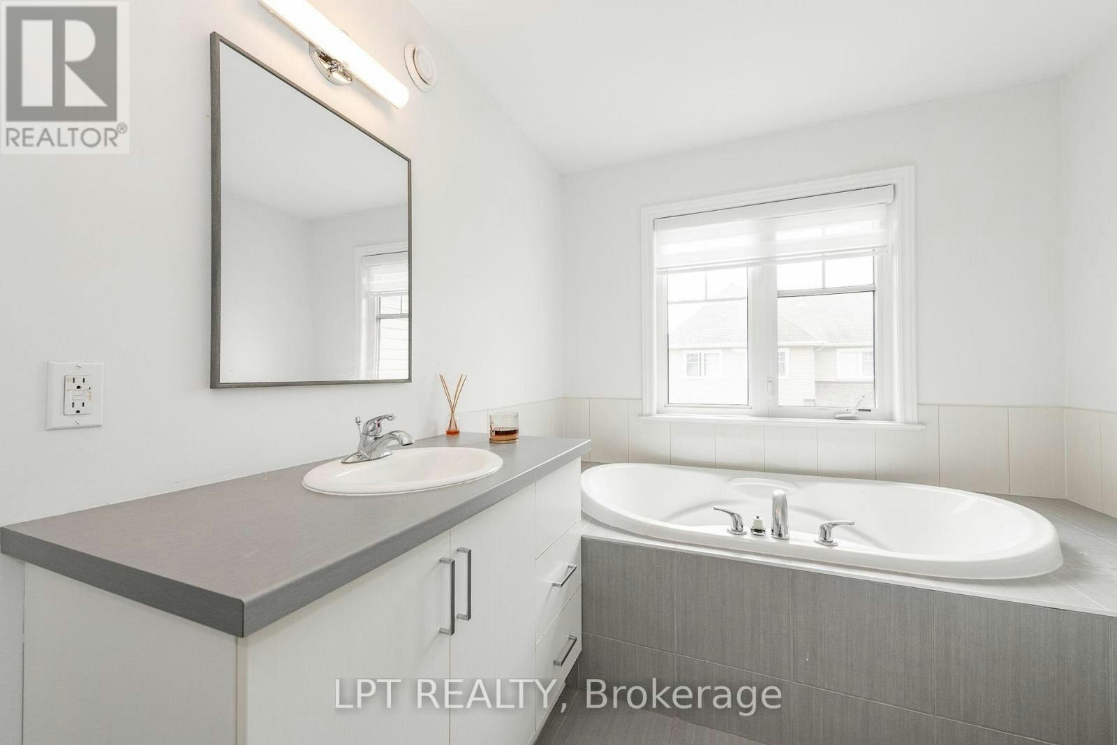 181 Manorwood Crescent, Ottawa, ON, K1T 3T8 - 26