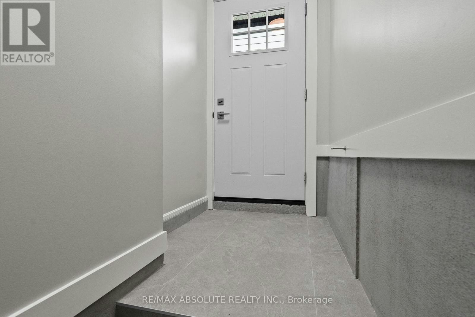 B (BASEMENT-403 Pleasant Park Road, Ottawa, ON, K1H 5M9 - 4