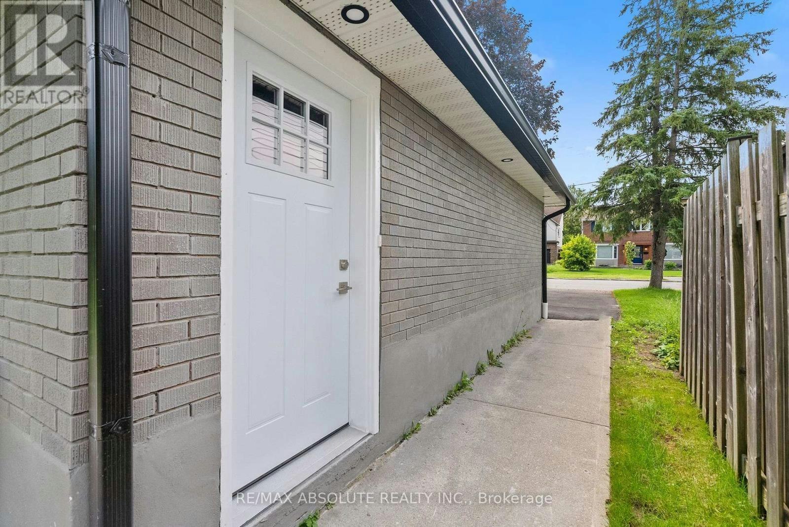 B (BASEMENT-403 Pleasant Park Road, Ottawa, ON, K1H 5M9 - 2