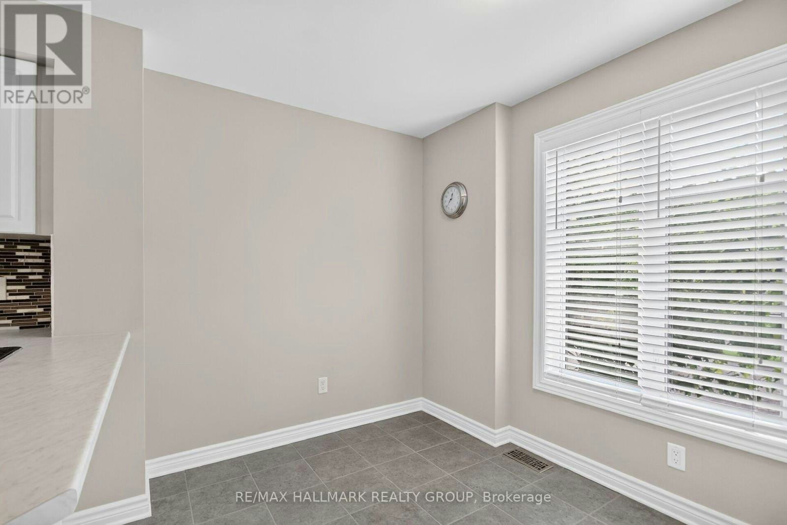619-A Chapman Mills Drive, Ottawa, ON, K2J 5T1 - 9