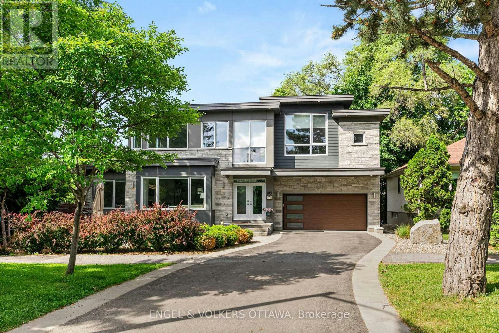 615 Island Park Crescent, Ottawa, ON, K1Y 3P4