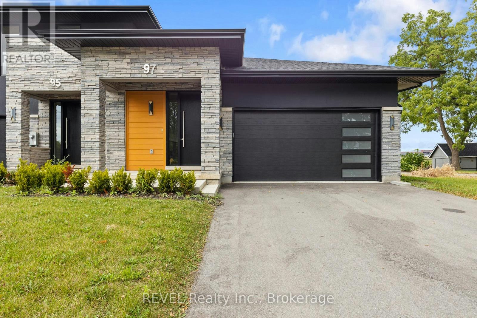 MAIN FLOOR-97 Port Robinson Road, Pelham, ON, L3B 5N5 - 3